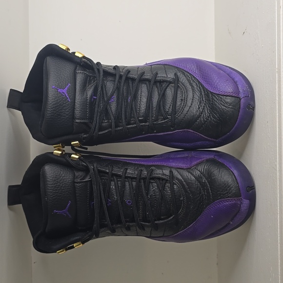 Air Jordan Hi Top Black and Purple Sneakers, Men's Size 11 - Picture 5 of 7